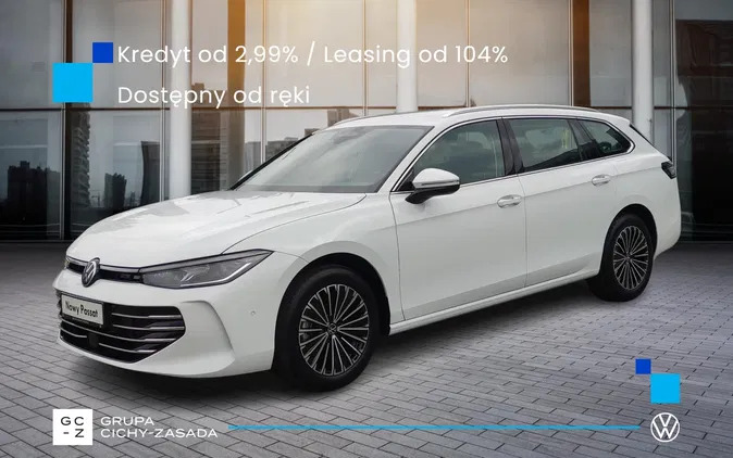 mazowieckie Volkswagen Passat cena 206500 przebieg: 10, rok produkcji 2024 z Gąbin